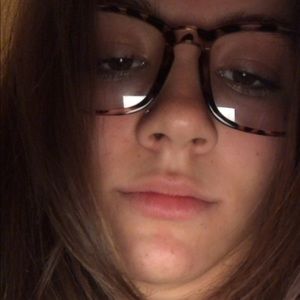 Meet your Posher, Zoe